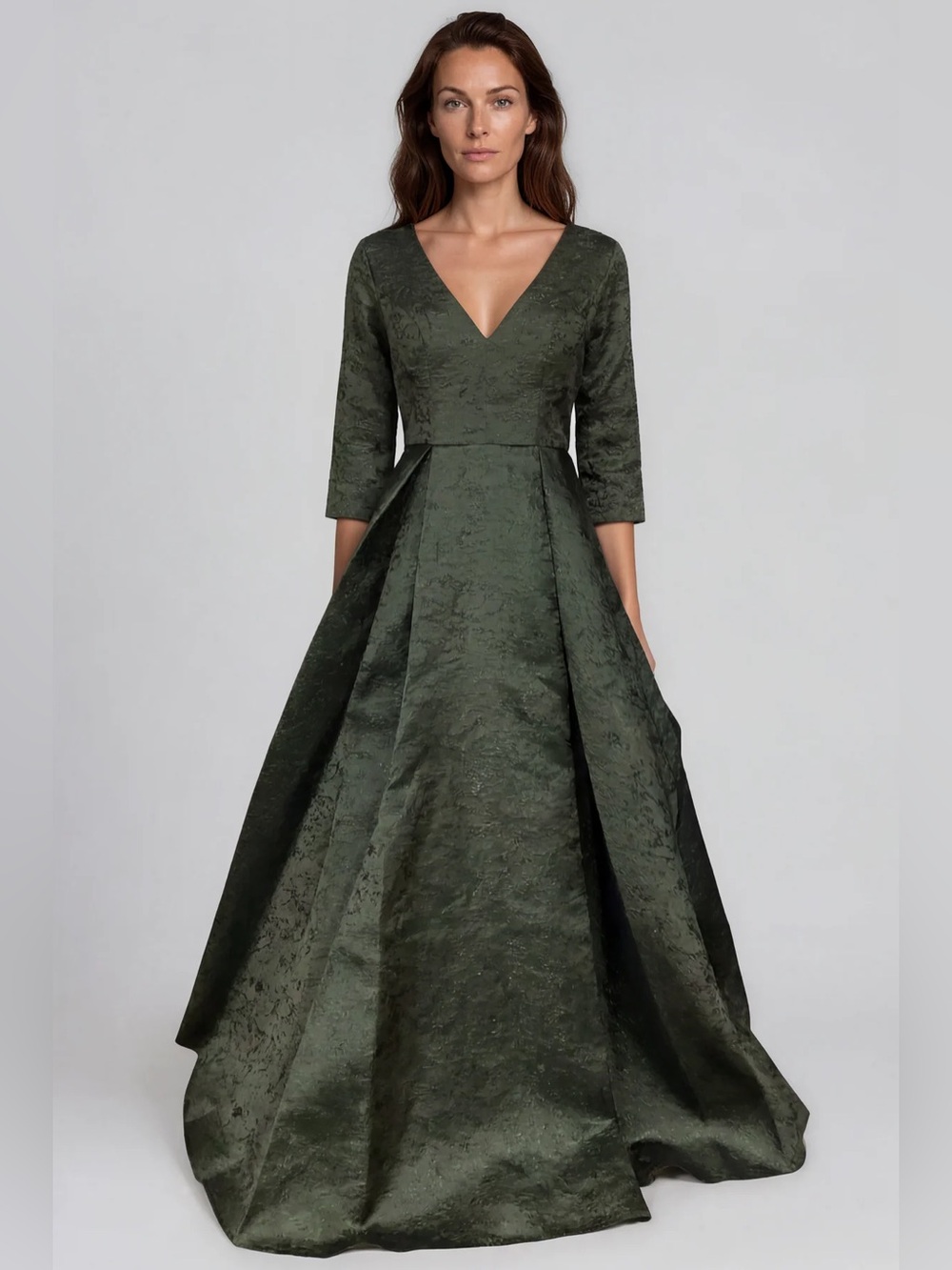 Rene Ruiz Collection Elegant Timeless V-Neck Evening Gown Size 6